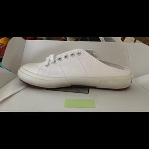 White slide on tennis shoes